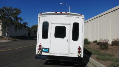 2010 Ford E-450 Shuttle Bus for Sale in Carson, California, US - Photo 3