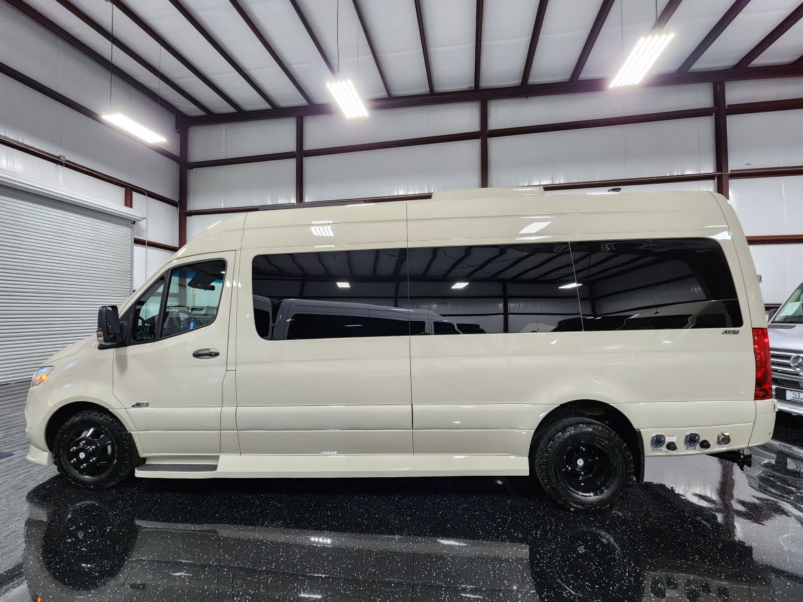 Sprinter for Sale in Houston, TX - Photo 15