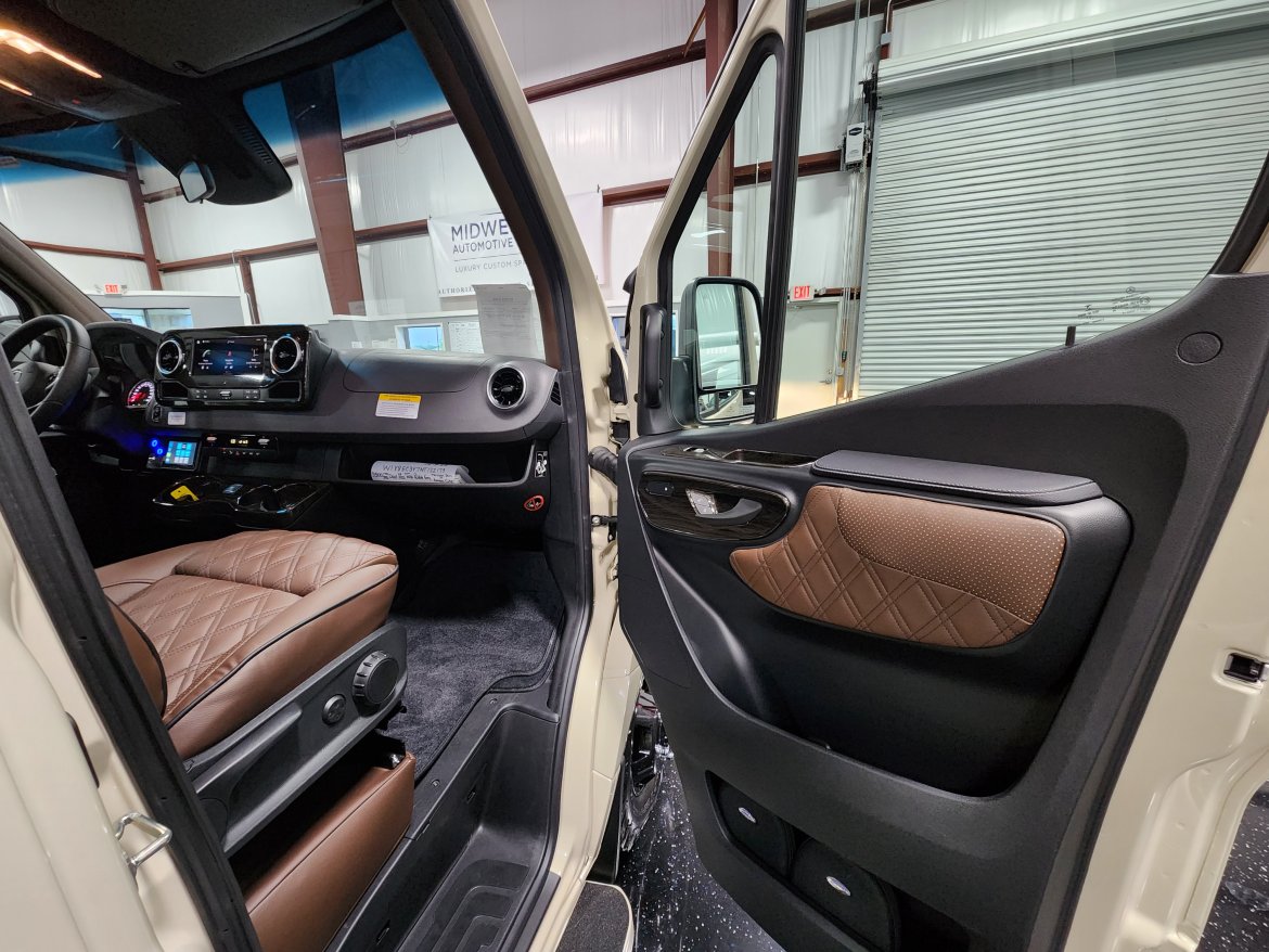Sprinter for Sale in Houston, TX - Photo 29