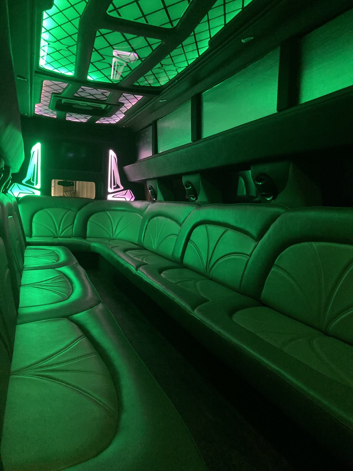 Limousine for Sale in Mooresville, NC - Photo 9