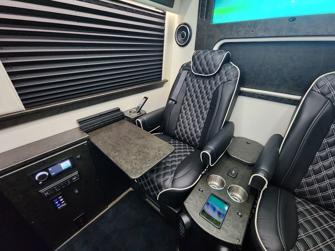 Sprinter for Sale in Houston, TX - Photo 37