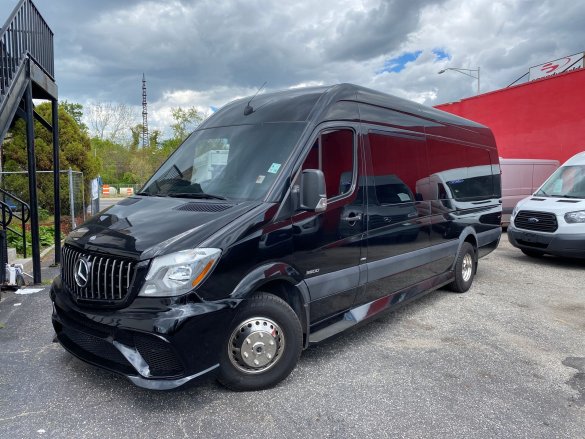 2014 Mercedes-Benz Sprinter Sprinter for Sale in Baldwin, NY - Photo 2