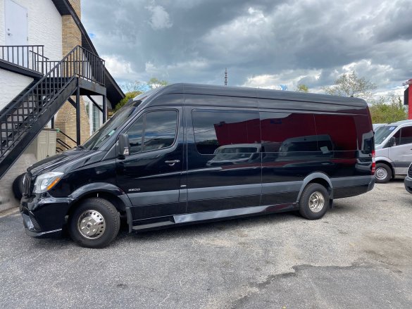 2014 Mercedes-Benz Sprinter Sprinter for Sale in Baldwin, NY - Photo 3