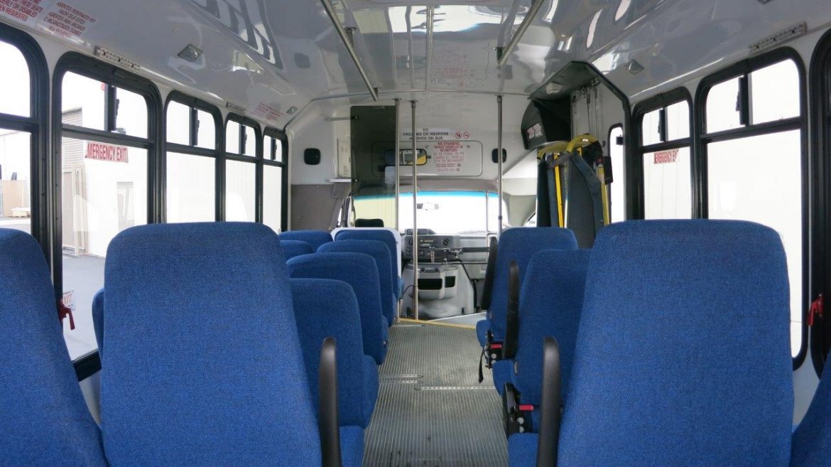 Photo of Shuttle Bus for sale: 2009 Ford E-450 by El Dorado