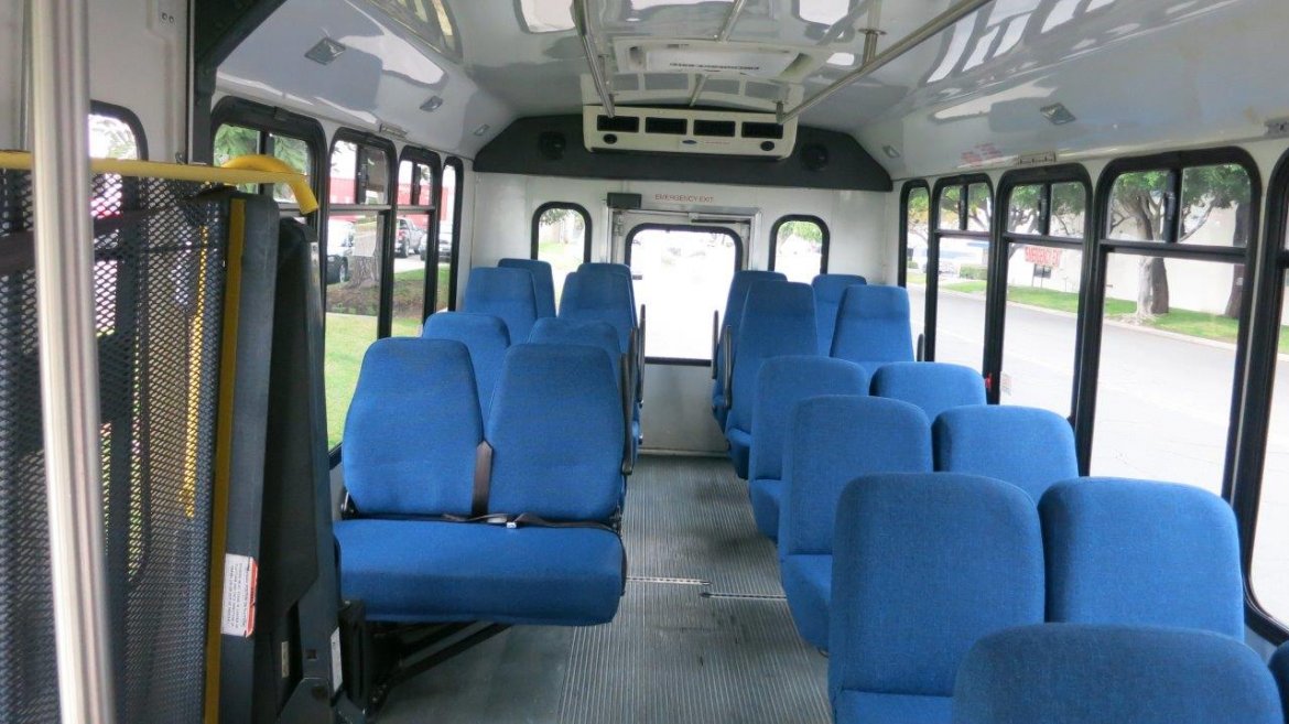 Photo of Shuttle Bus for sale: 2009 Ford E-450 by El Dorado