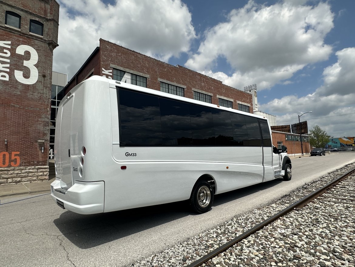 Shuttle Bus for Sale in Springfield, MO - Photo 5