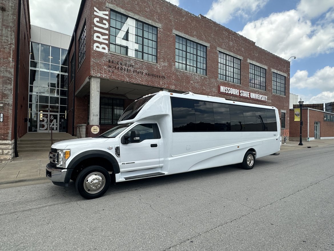 Shuttle Bus for Sale in Springfield, MO - Photo 12