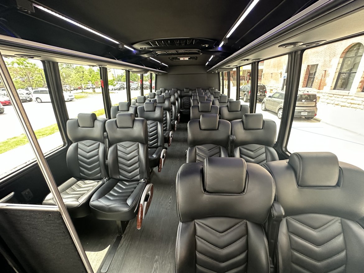 Shuttle Bus for Sale in Springfield, MO - Photo 17