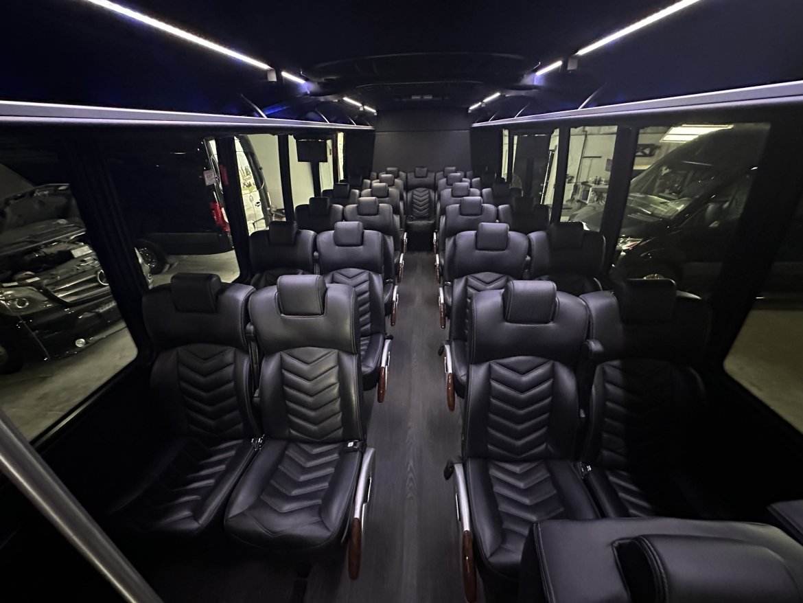 Shuttle Bus for Sale in Springfield, MO - Photo 19