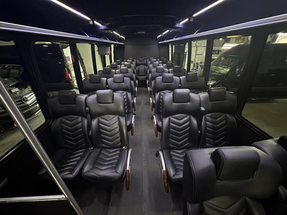 Shuttle Bus for Sale in Springfield, MO - Photo 25