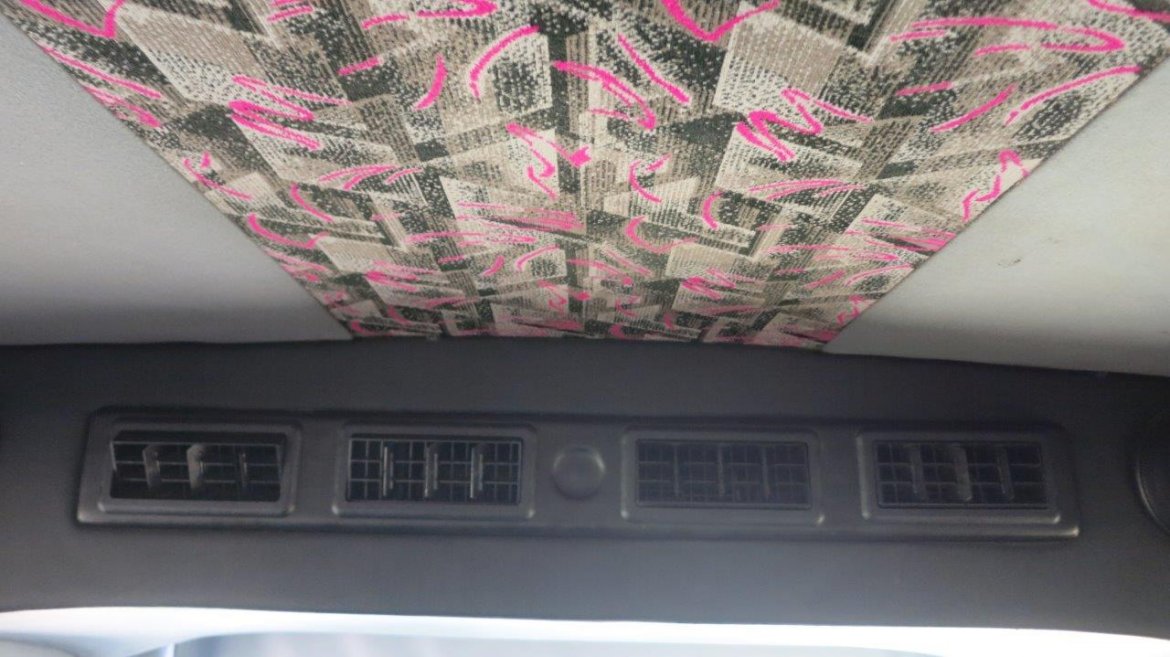 Photo of Shuttle Bus for sale: 2006 International PC015 by International