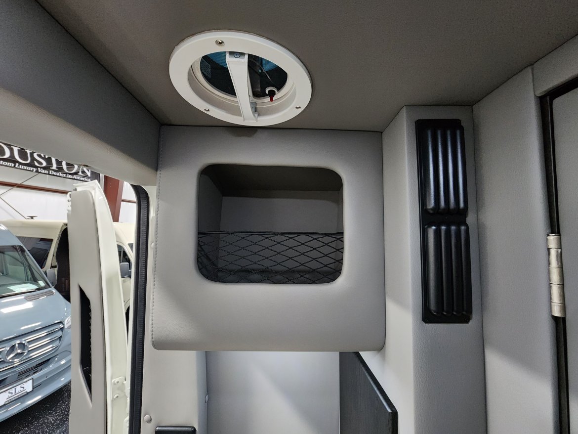 Sprinter for Sale in Houston, TX - Photo 8