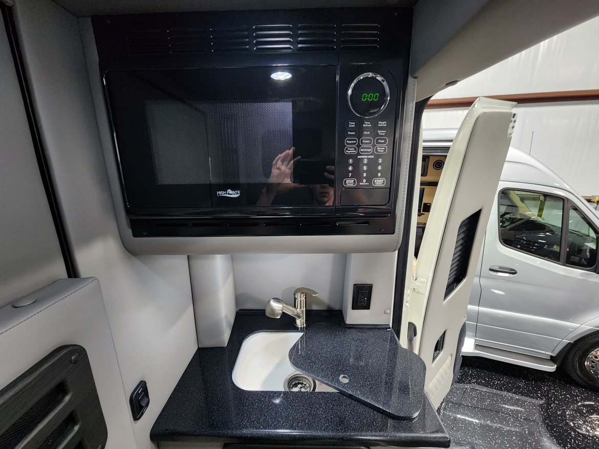Sprinter for Sale in Houston, TX - Photo 10