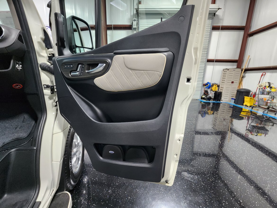 Sprinter for Sale in Houston, TX - Photo 29