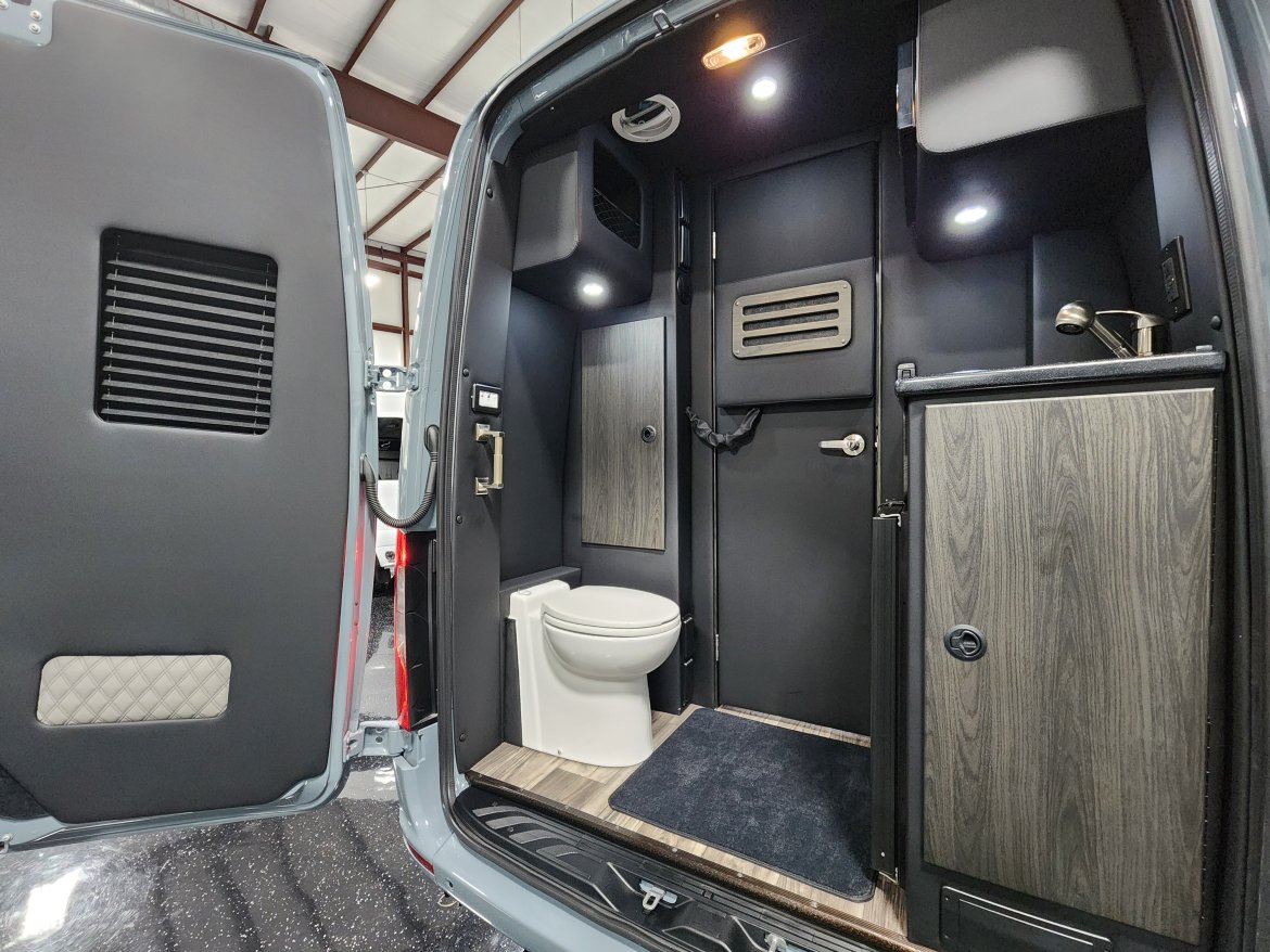 Sprinter for Sale in Houston, TX - Photo 6