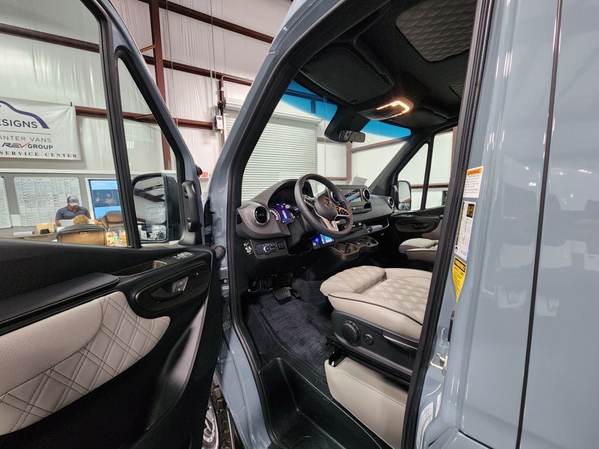 Sprinter for Sale in Houston, TX - Photo 17