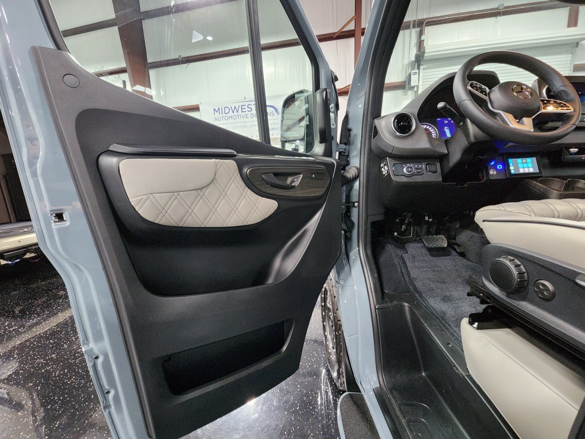 Sprinter for Sale in Houston, TX - Photo 18