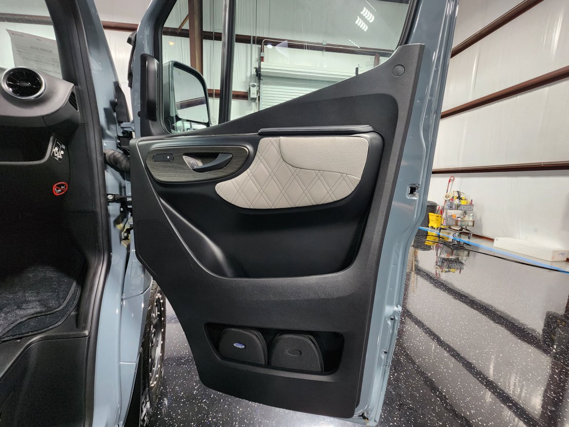 Sprinter for Sale in Houston, TX - Photo 31