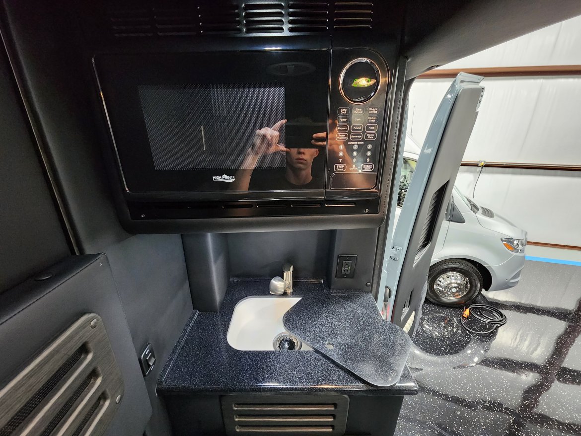 Sprinter for Sale in Houston, TX - Photo 10