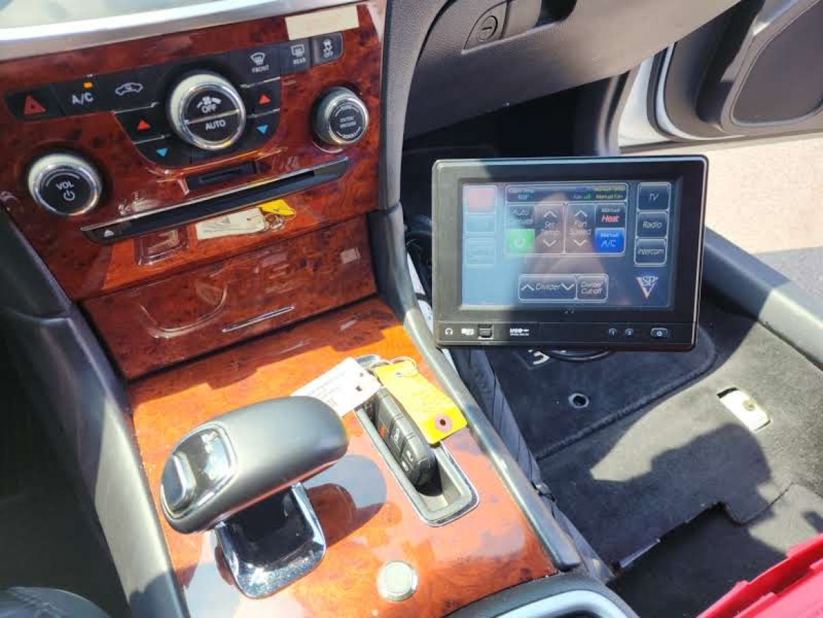 Limousine for Sale in Fall River, MA - Photo 8