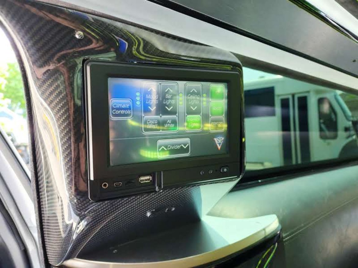 Limousine for Sale in Fall River, MA - Photo 11