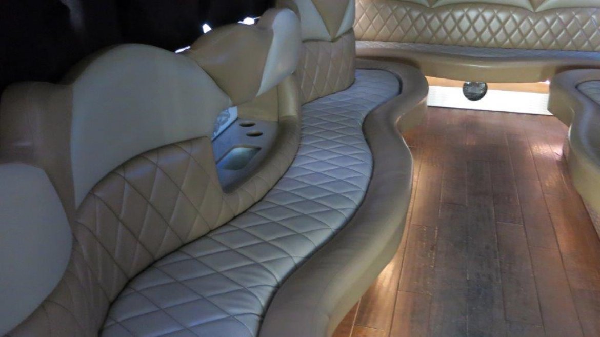 Photo of Limo Bus for sale: 2005 Ford E-450 by El Dorado