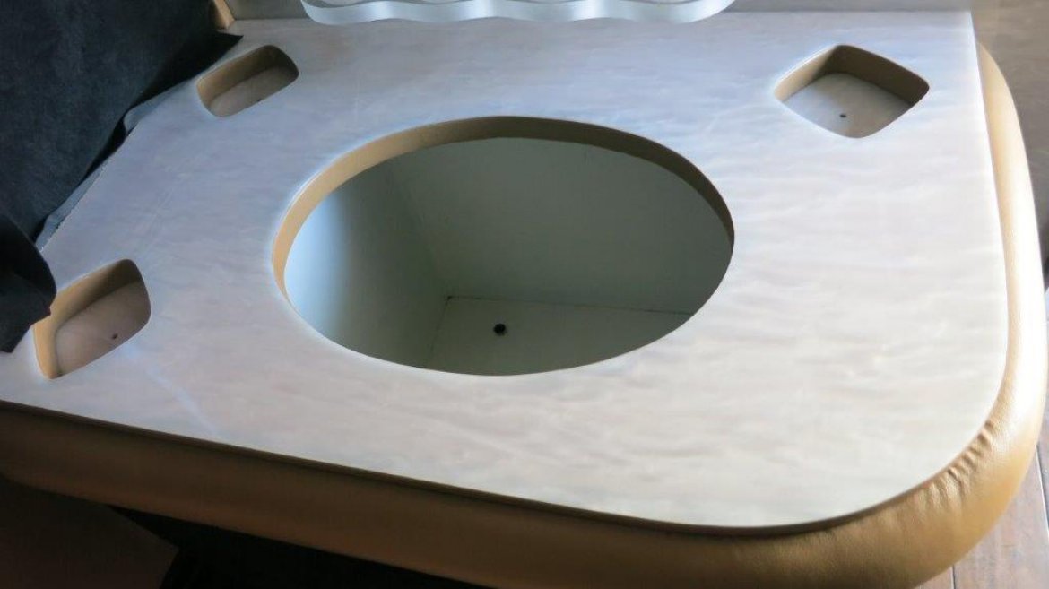 Photo of Limo Bus for sale: 2005 Ford E-450 by El Dorado