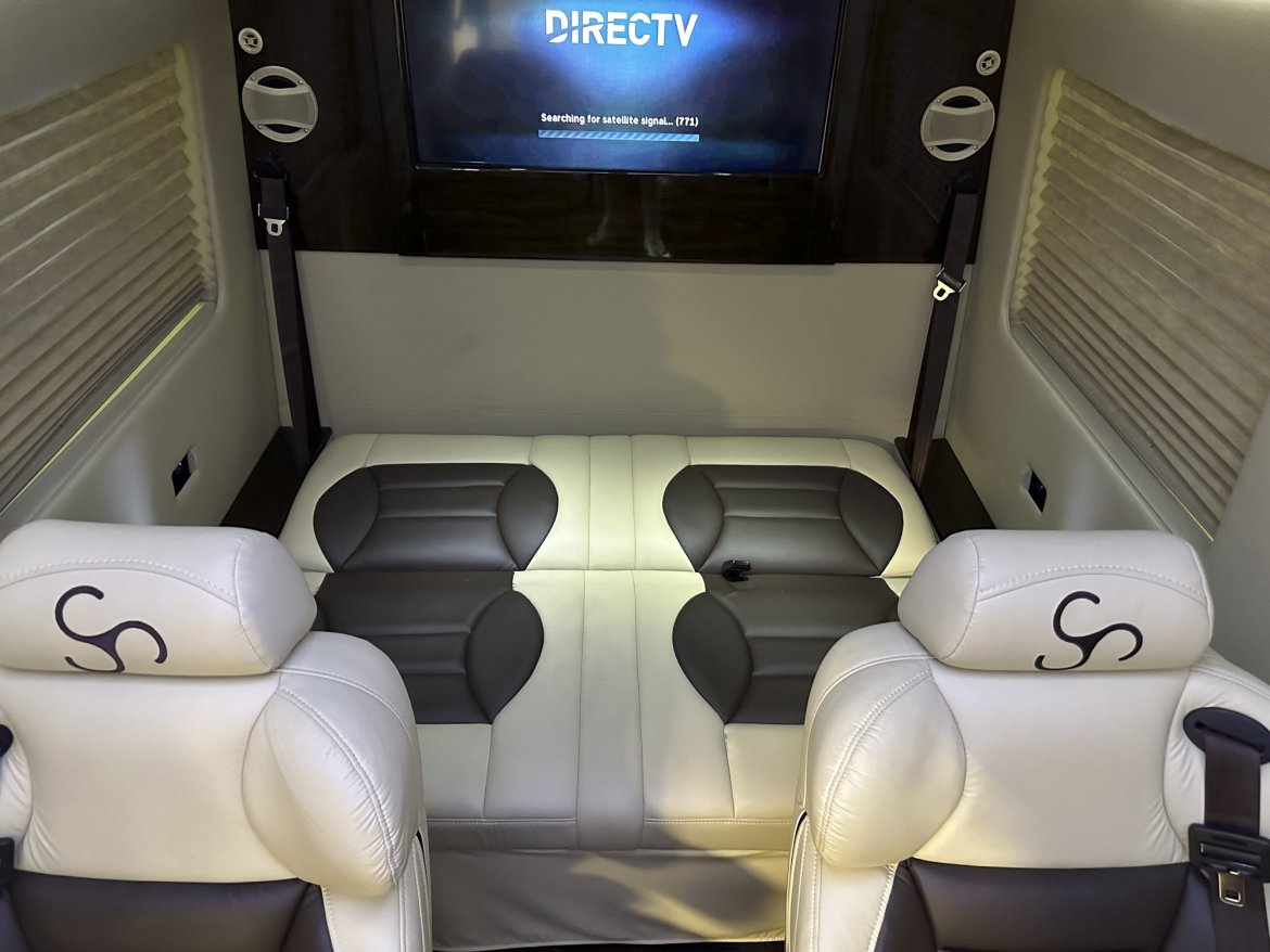 Sprinter for Sale in San Antonio, TX - Photo 4
