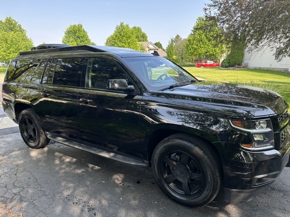 2016 Chevrolet Suburban CEO SUV Mobile Office for Sale in Sugar Grove, IL - Photo 2