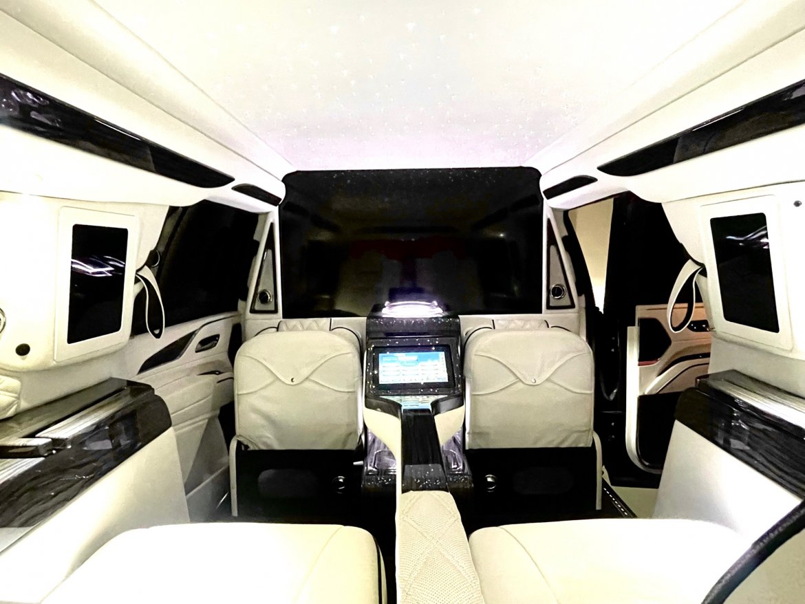 CEO SUV Mobile Office for Sale in Ontario, CA - Photo 8
