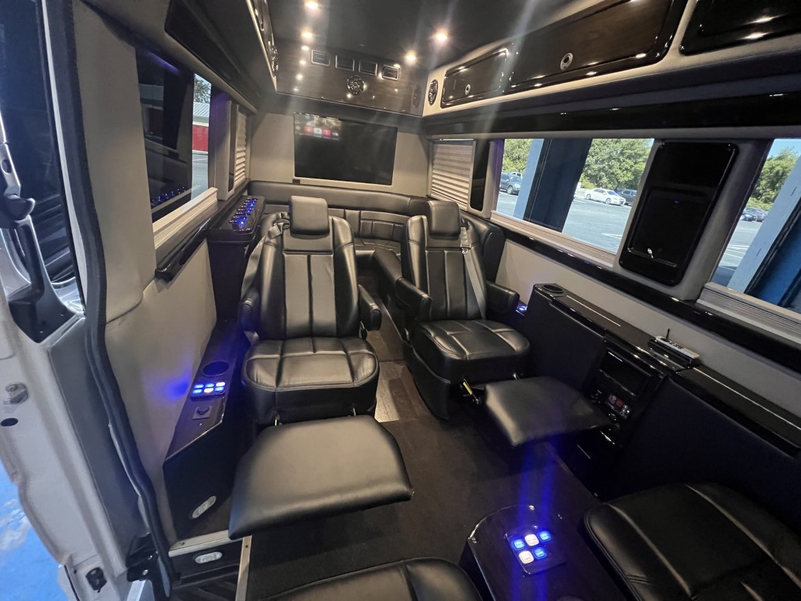 2013 Mercedes-Benz 2500 Sprinter - Photo 5