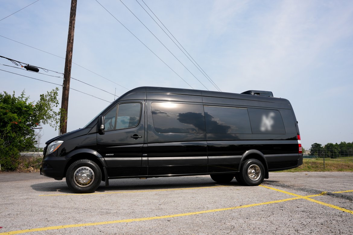 Sprinter for Sale in Houston, TX - Photo 3