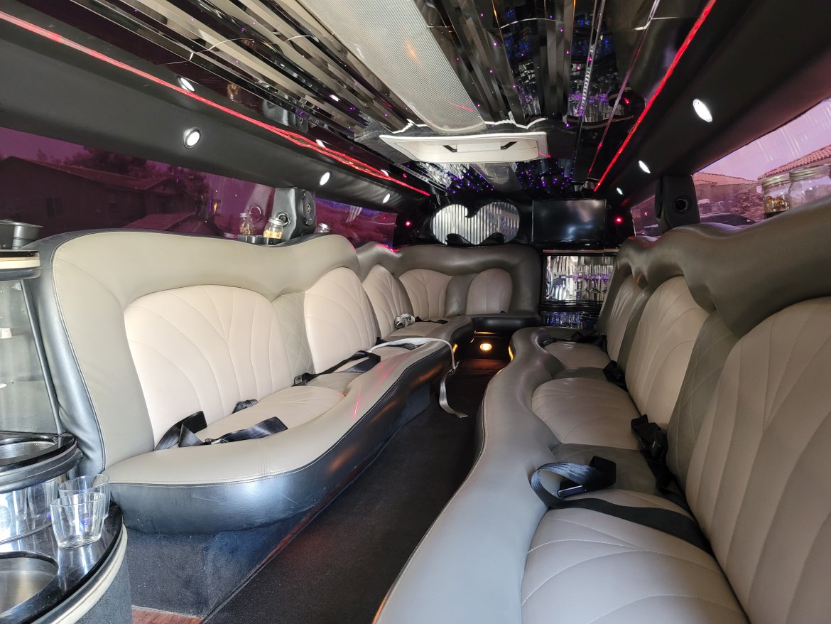 Limousine for Sale in Menifee, CA - Photo 8