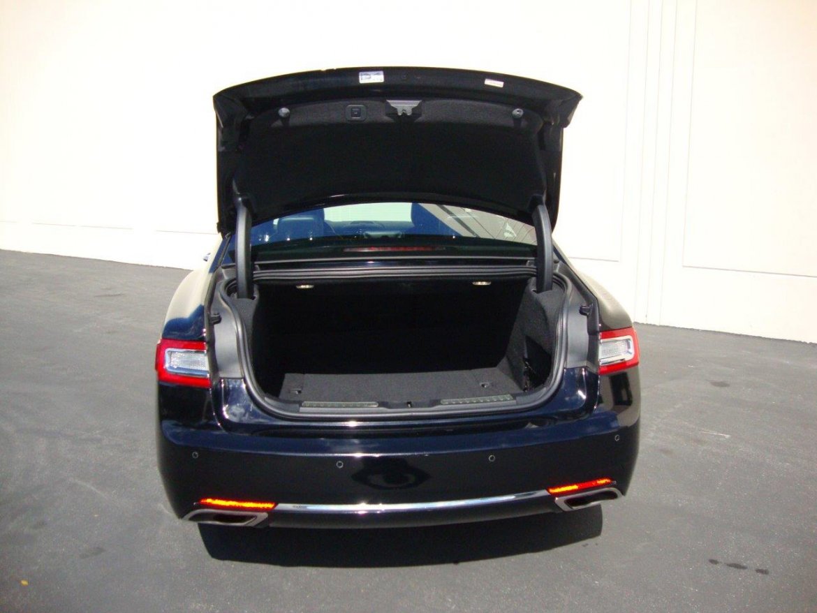 Photo of Exotic for sale: 2017 Lincoln Continental Select by Lincoln