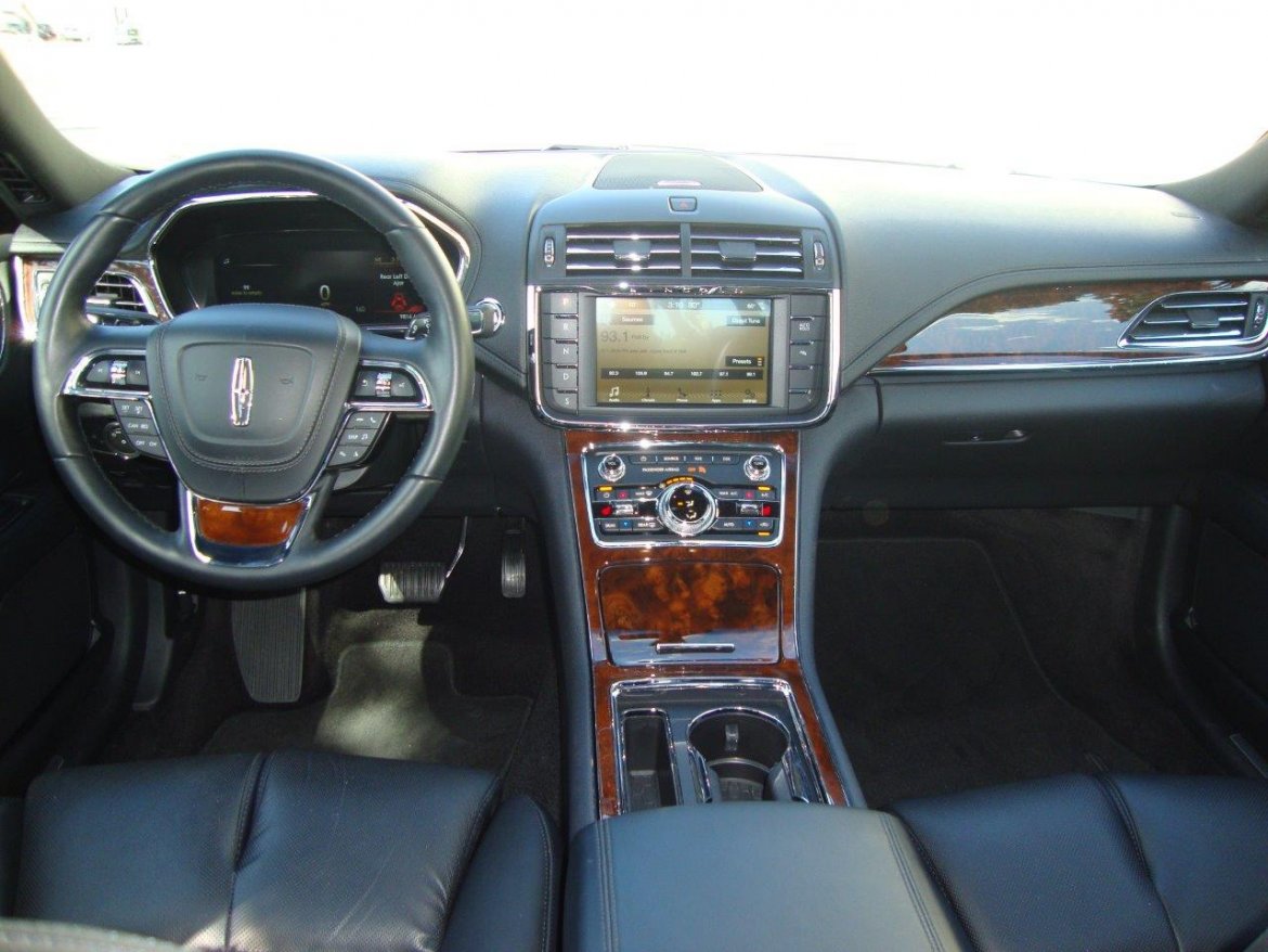 Photo of Exotic for sale: 2017 Lincoln Continental Select by Lincoln