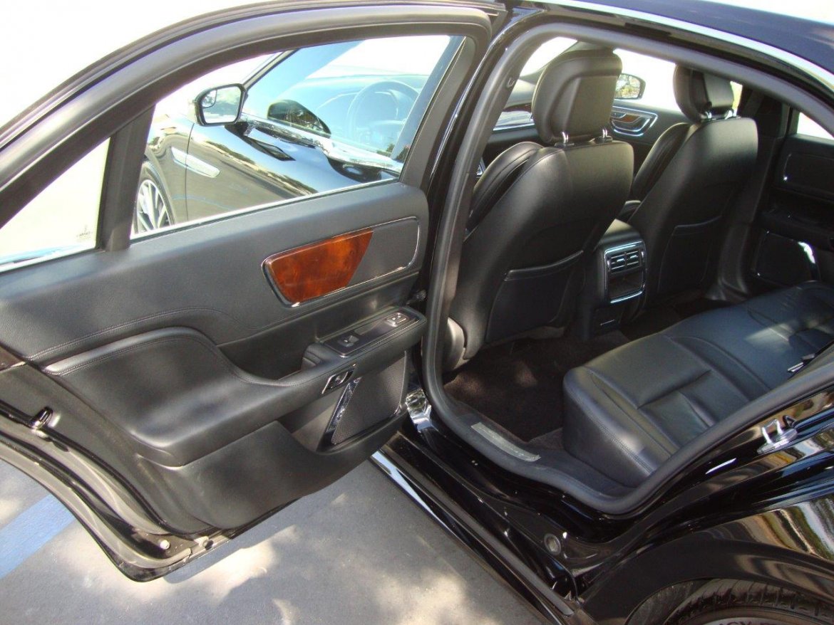 Photo of Exotic for sale: 2017 Lincoln Continental Select by Lincoln