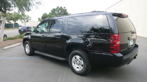 2013 Chevrolet Suburban LT SUV for Sale in Carson, CA - Photo 3