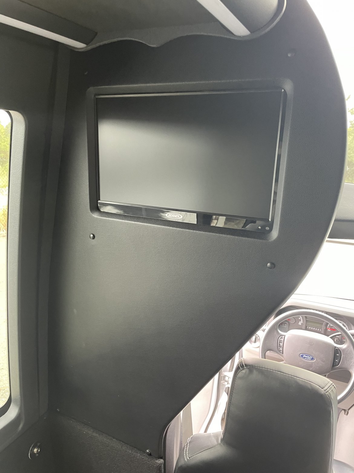 Executive Shuttle for Sale in Laguna Niguel, CA - Photo 12