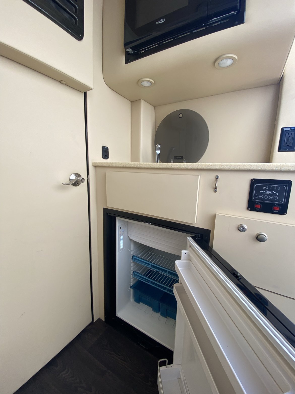 Used 2019 MercedesBenz Sprinter Dual Rear with Suspension for sale WS