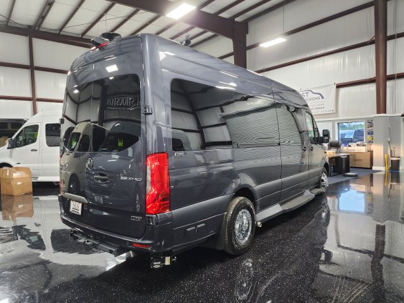 2024 Mercedes-Benz Sprinter 3500XD Luxe D6 Sprinter for Sale in Houston, TX - Photo 3