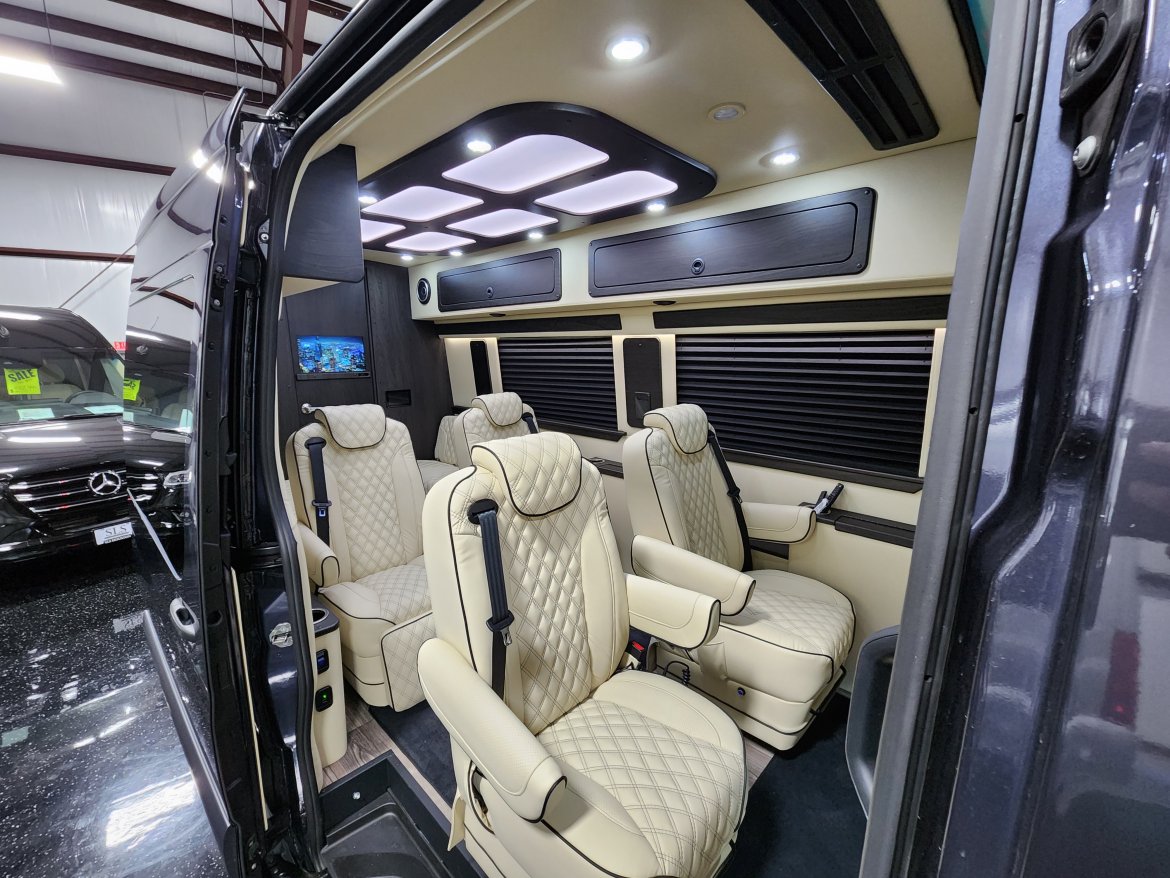 New 2024 Mercedes-Benz Sprinter 3500XD Luxe D6 for sale #WS-16460 | We ...