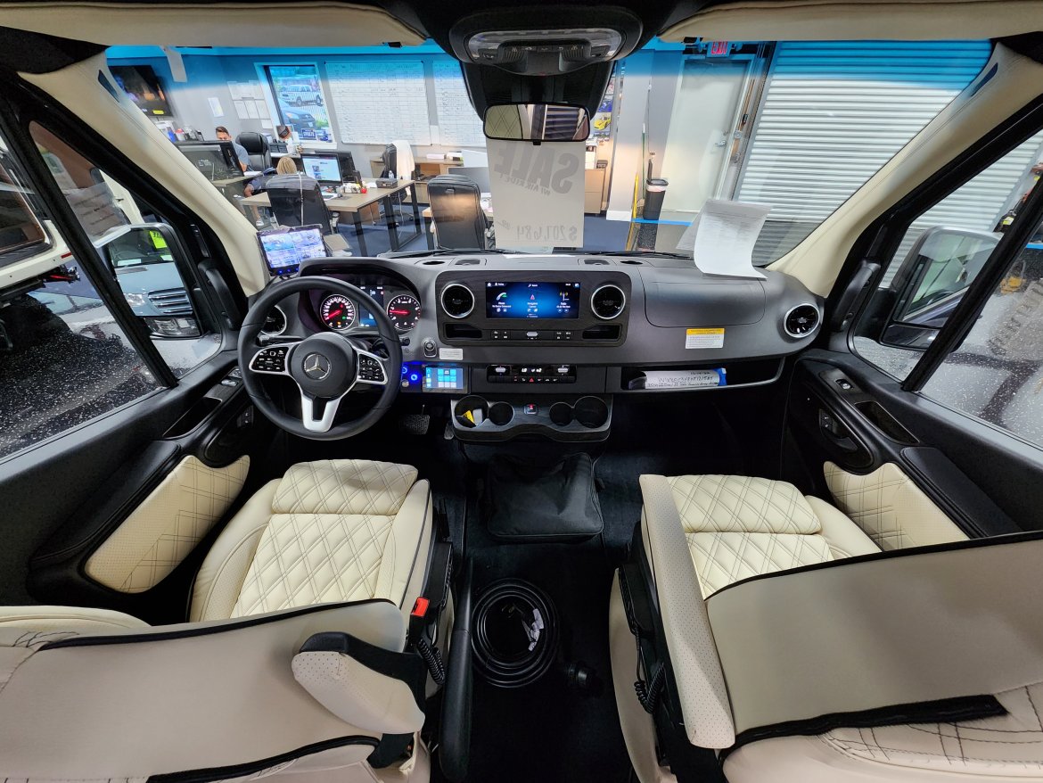 Sprinter for Sale in Houston, TX - Photo 33