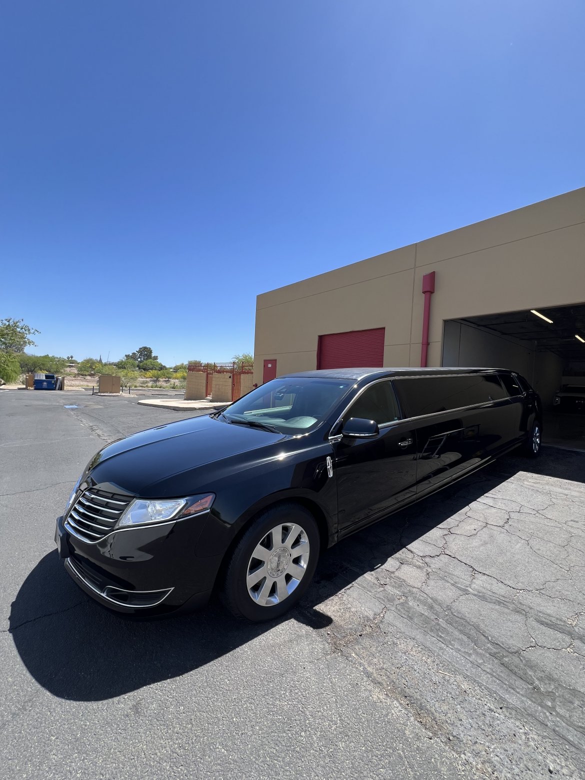 Limousine for Sale in Tucson, AZ - Photo 13