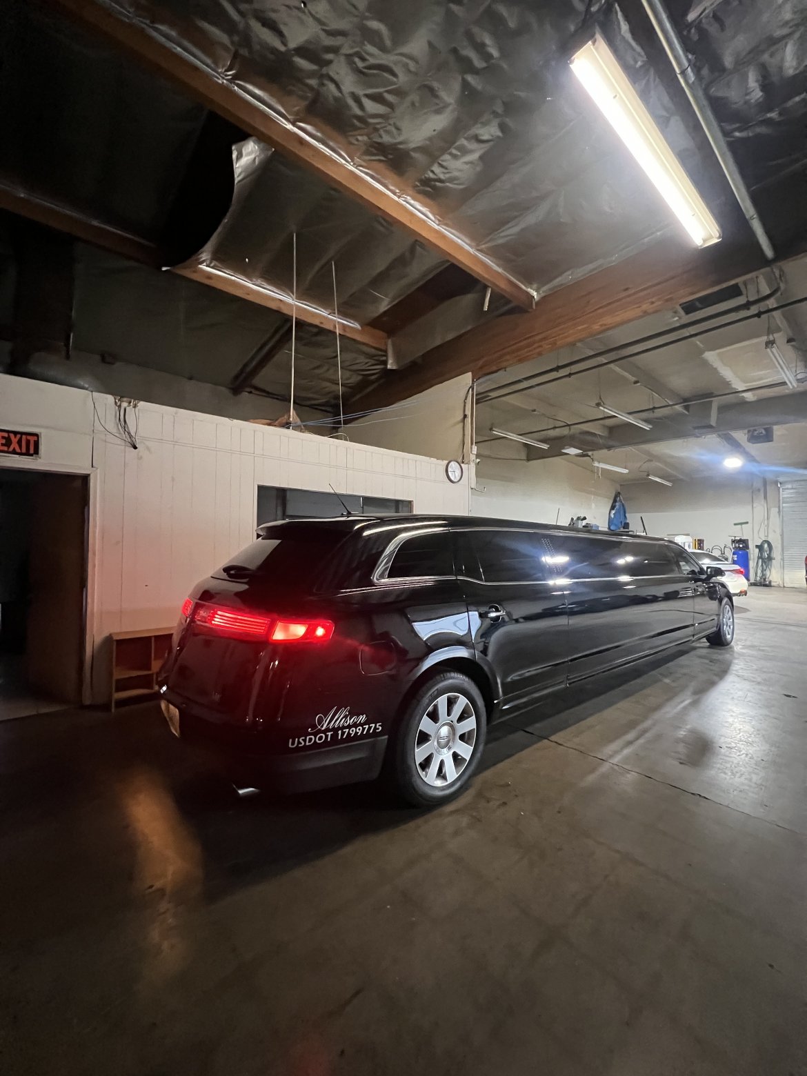 Limousine for Sale in Tucson, AZ - Photo 9