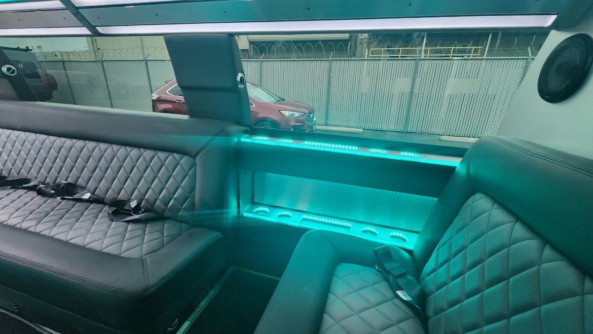 Limousine for Sale in Anaheim, CA - Photo 10