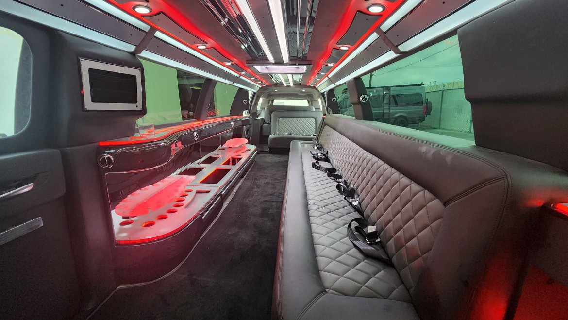 Limousine for Sale in Anaheim, CA - Photo 14