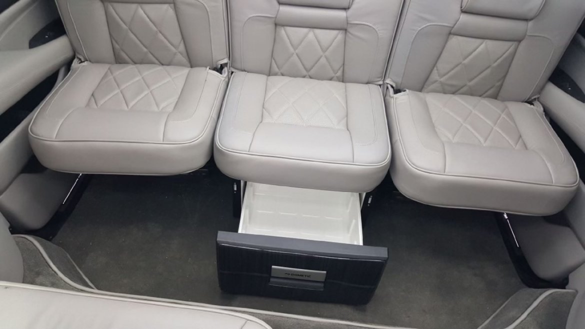 CEO SUV Mobile Office for Sale in Ontario, CA - Photo 5
