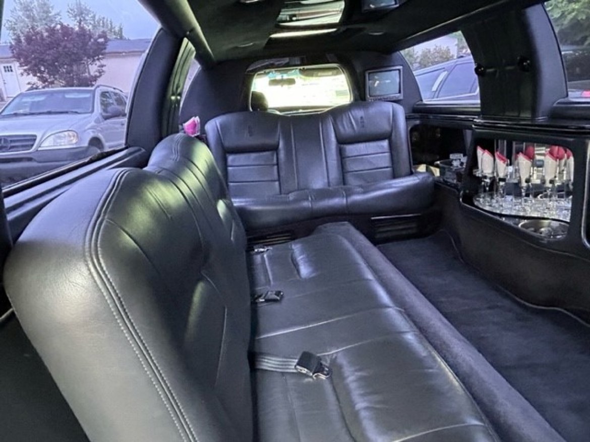 Limousine for Sale in Reno, NV - Photo 5