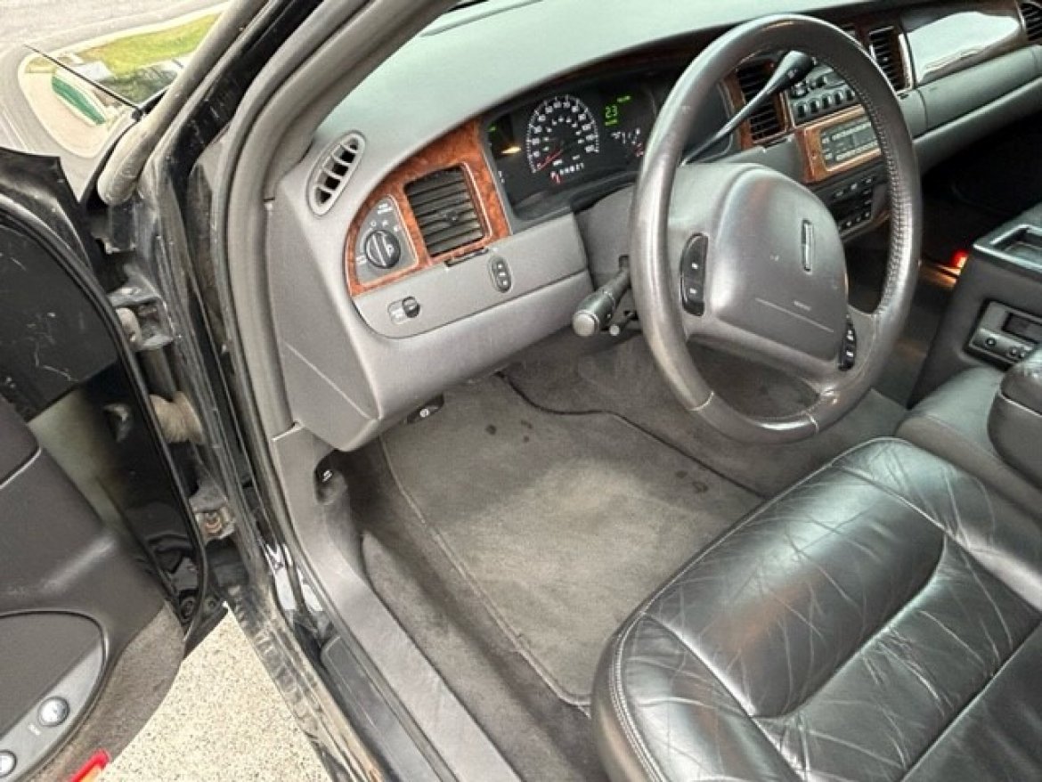 Limousine for Sale in Reno, NV - Photo 6