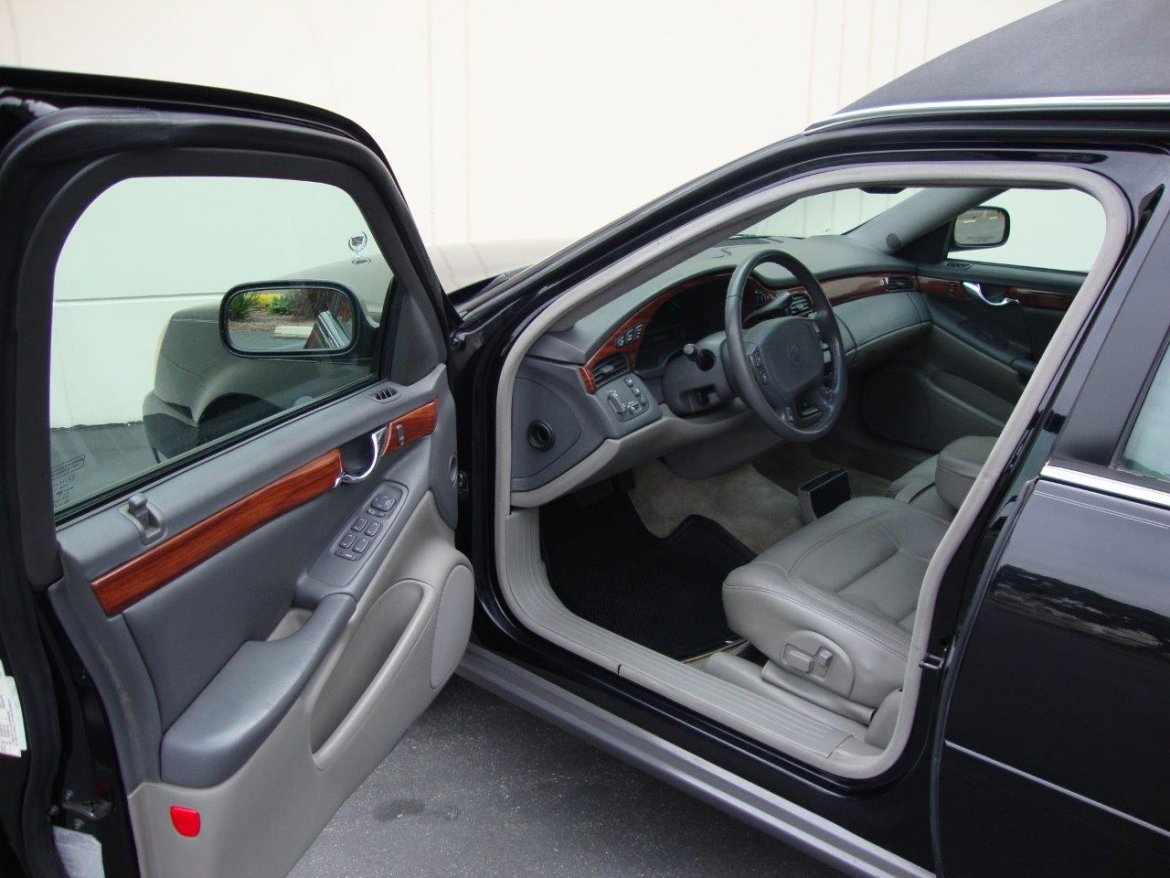 Photo of Funeral for sale: 2000 Cadillac STS Hearse by Eureka